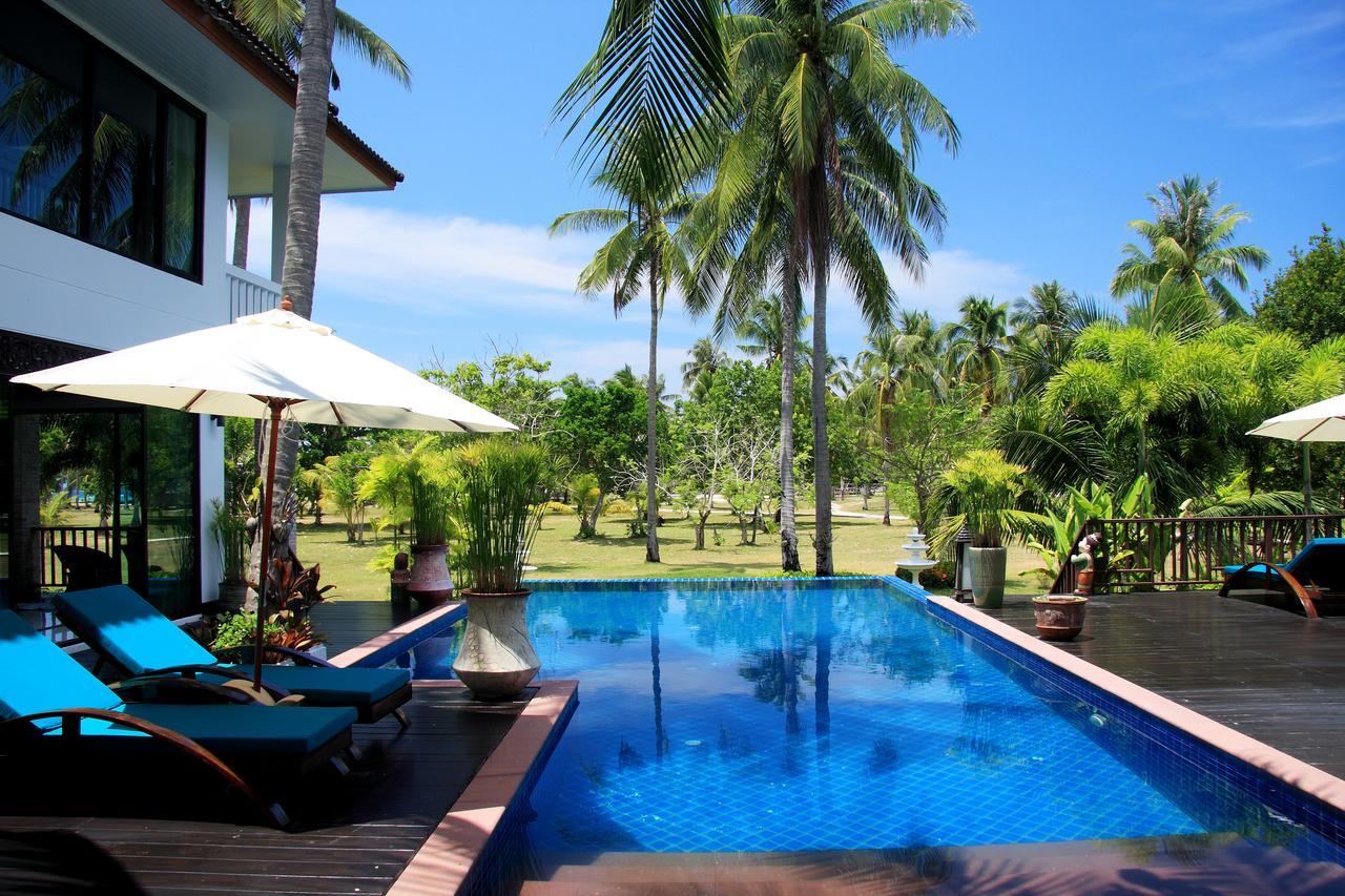 Racha Island Resort Ko Racha Yai Dış mekan fotoğraf